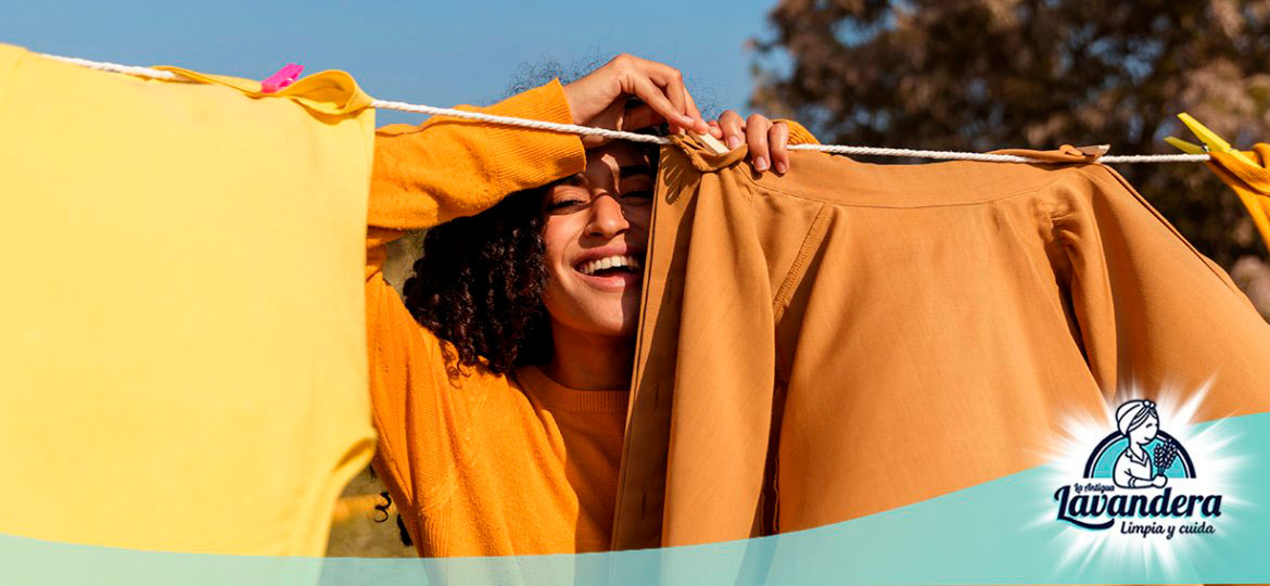 Secar la ropa al sol: Cómo evitar que la ropa pierda su color - La Antigua  Lavandera