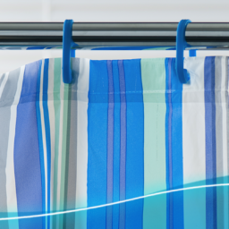 cortina de baño con rallas de colores azulados y blanco